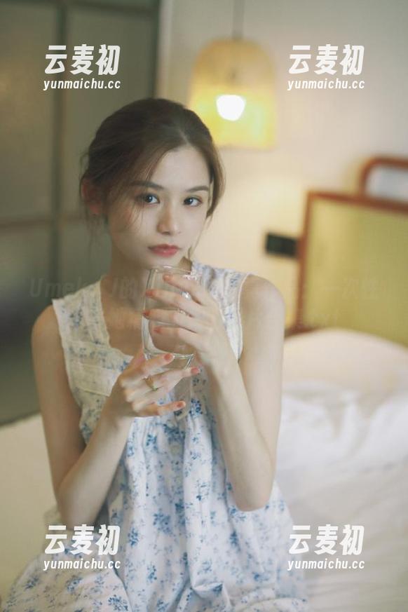 Umeko J的Xilonen写真作品：一次性尽享她精心创作的图片合集.txt